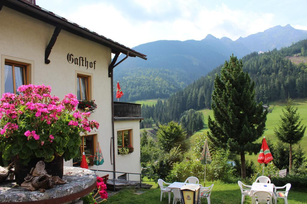 Gasthof Luggau Hotel Maria Luggau Exterior photo